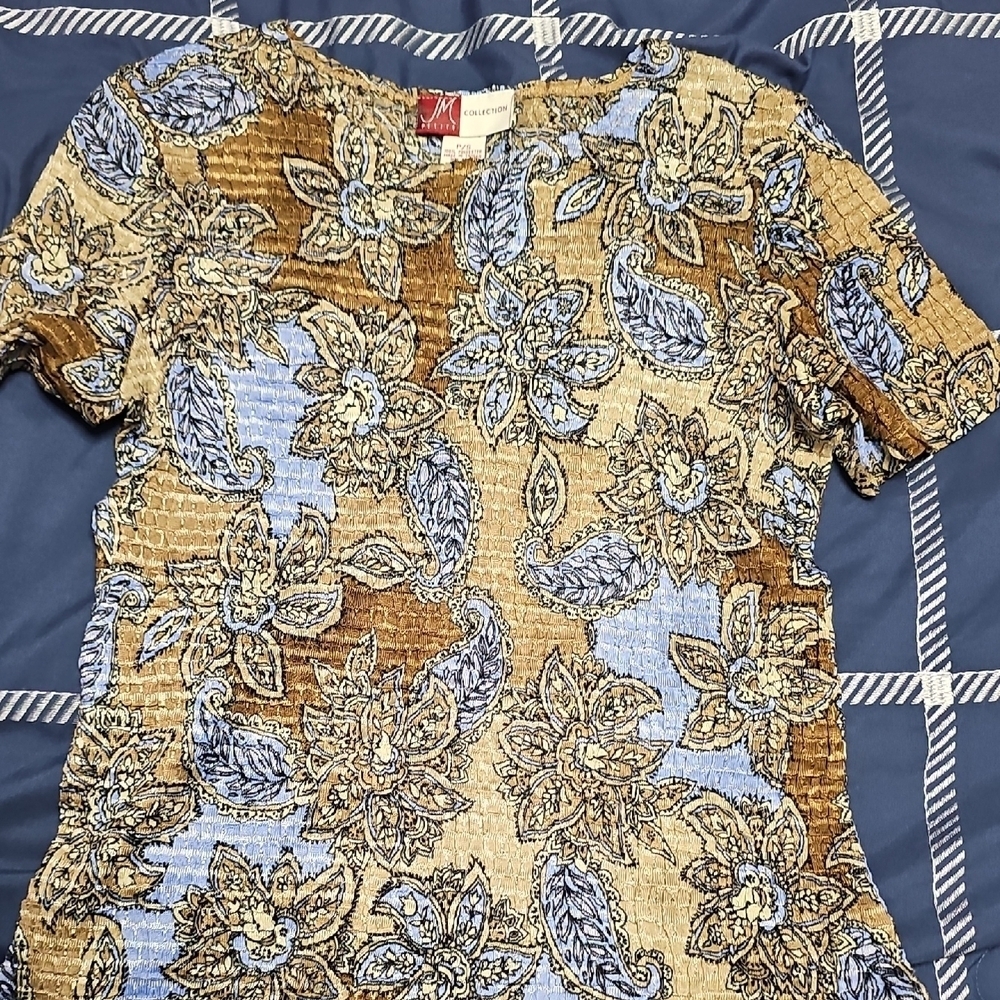 JM Collection Blue and Brown Floral Short Sleeve Top - Picture 4 of 5